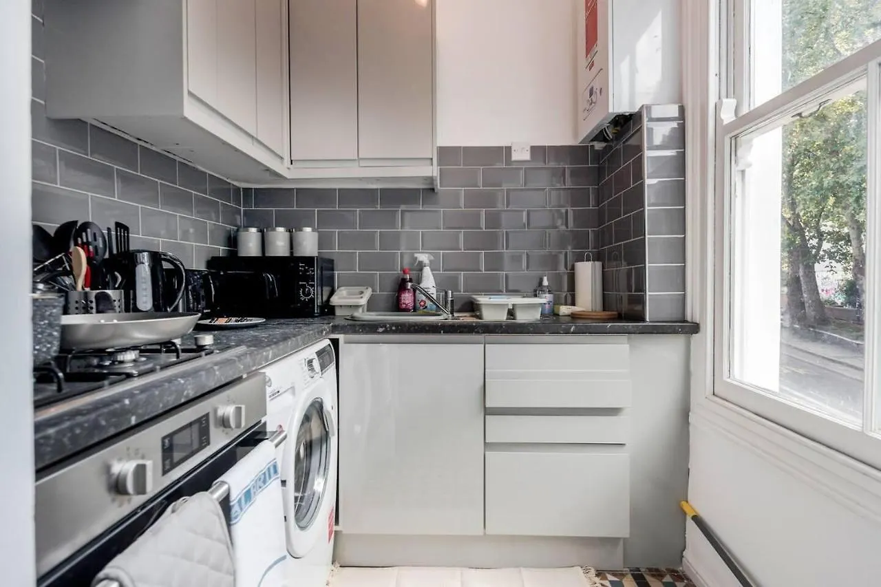 Stunning 1-Bed Apartment In London Lewisham