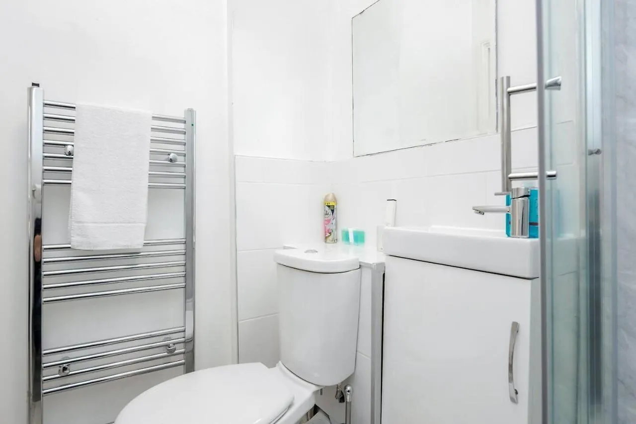 Stunning 1-Bed Apartment In London Lewisham