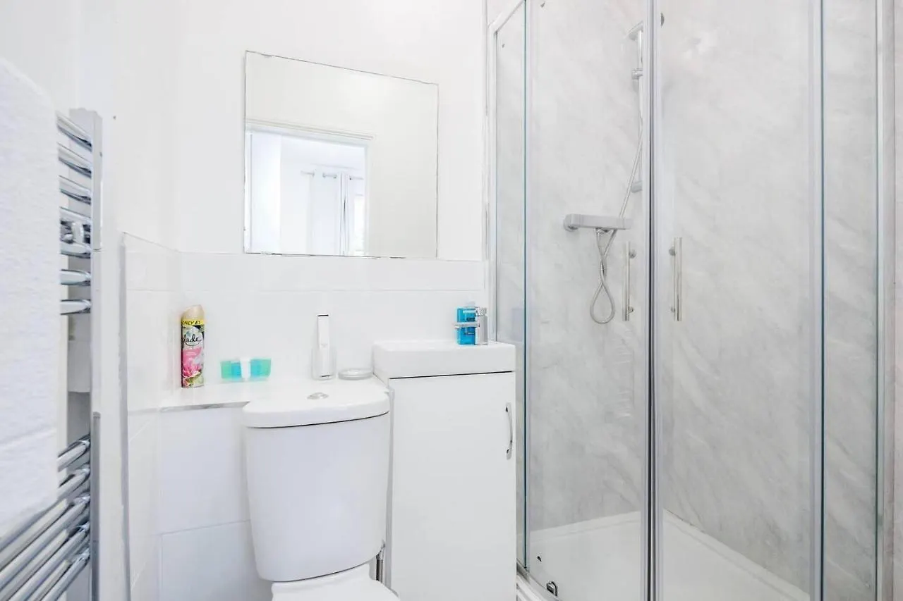 Stunning 1-Bed Apartment In London Lewisham